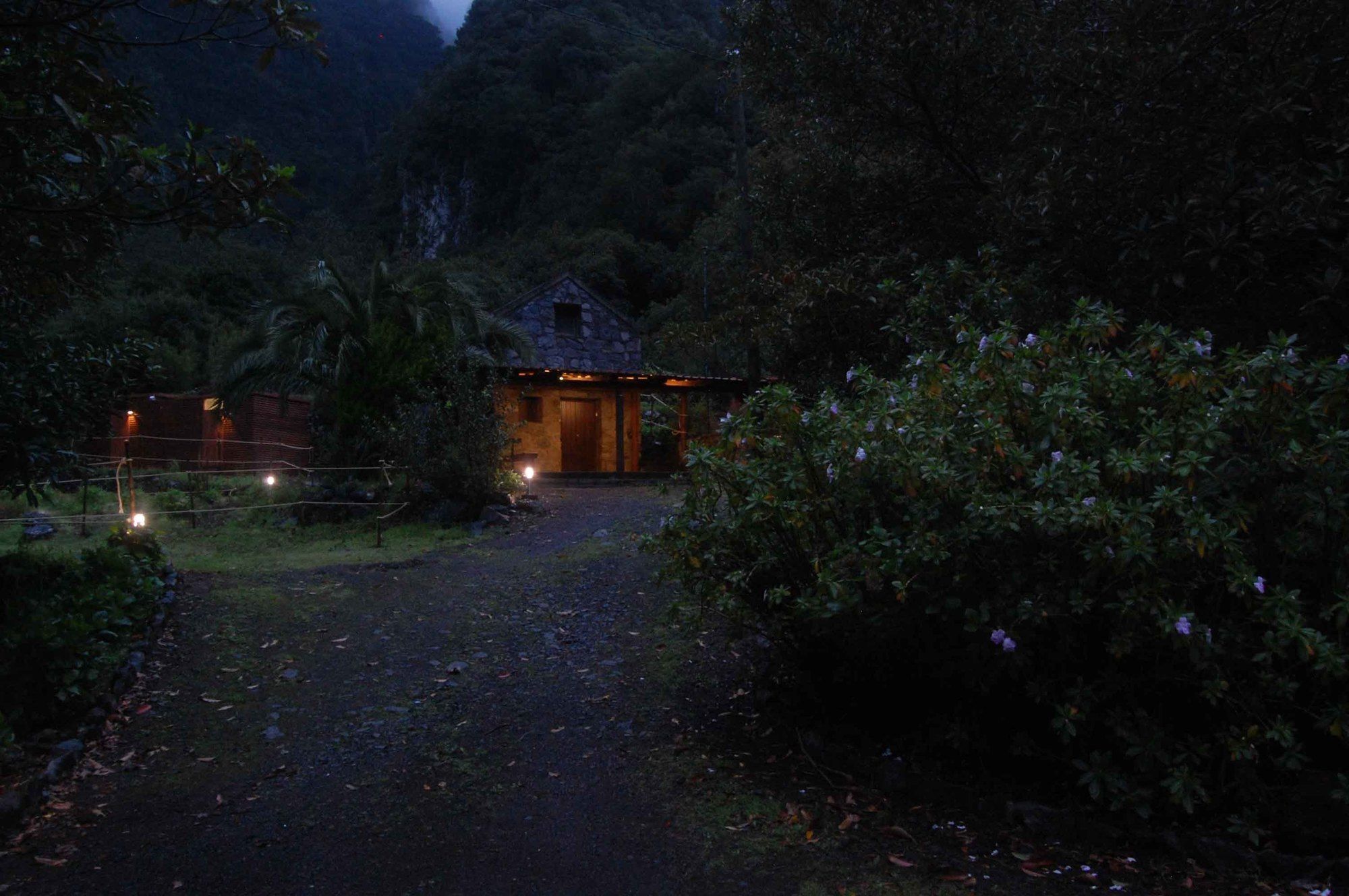 Nature Inn Madeira - Glamping Porto Moniz Bagian luar foto